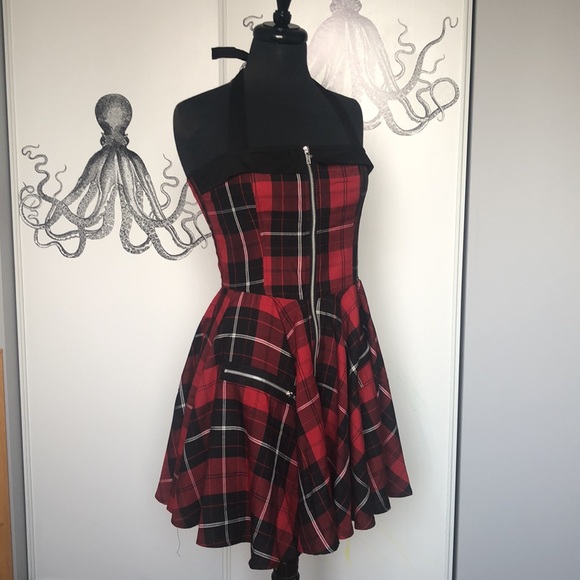 Hot Topic Dresses & Skirts - 🦄 2/100 Hell Bunny Halter Dress